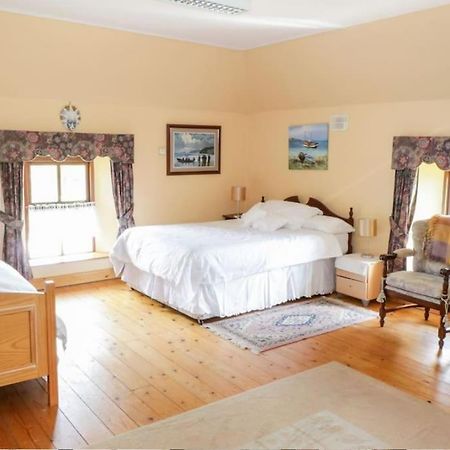 An Maide Ban, Cootehill Villa Exterior photo